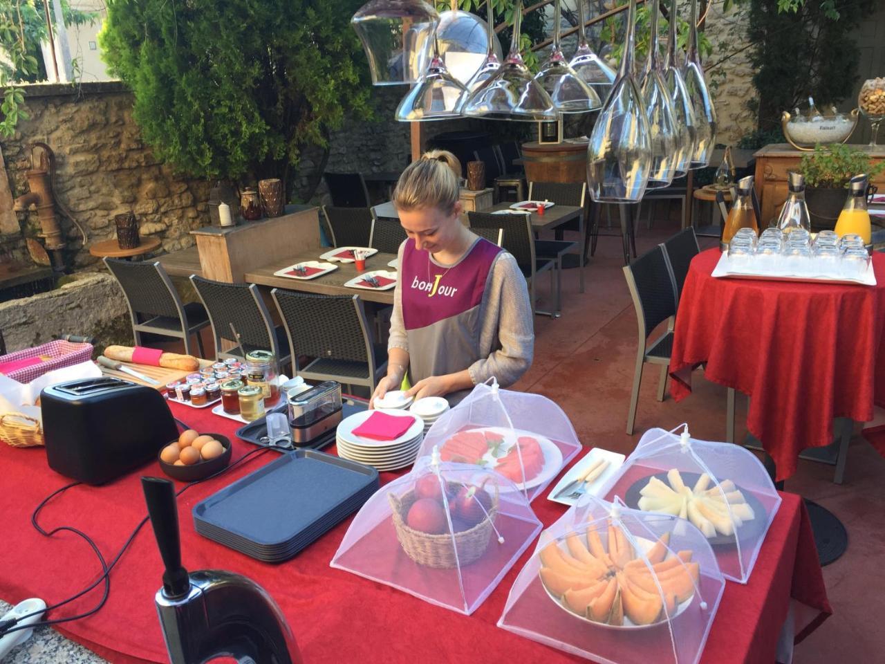 Le Vieux Bistrot Hotel Cabrieres-d'Avignon Ngoại thất bức ảnh